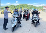 Aksi Cepat Personel Polsek Kawasan Pelabuhan Lembar Pastikan Keamanan Penumpang dari Bali
