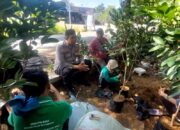 Bhabinkamtibmas Telagawaru Edukasi Ketahanan Pangan