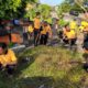 Wujud Nyata Toleransi, Polres Lombok Barat Gelar Aksi Bhakti Sosial di Pura Segare Lingsar Sambut Hari Bhayangkara ke-80