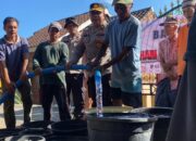 Bantu Warga Kekeringan, Polres Lombok Barat Dorong Bakti Sosial Air Bersih