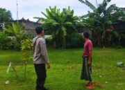 Polsek Batulayar Ajak Warga Senteluk Manfaatkan Lahan Kosong untuk Ketahanan Pangan