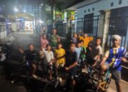Sentuhan Humanis Babinsa Lindungi Anak dari Bahaya Balapan Sepeda