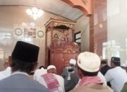 Bhabinkamtibmas Polsek Woha Jadi Khotib dan Imam Sholat Jum,at di Masjid Al-Ikhlas Desa Ntonggu