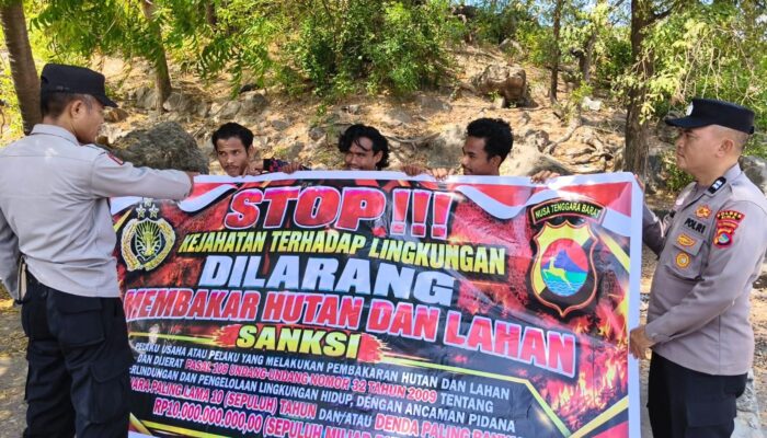 Edukasi Masyarakat Cegah Karhutla, Satbinmas Polres Bima Kabupaten Menggelar Sosialisasi Secara Dor to dor