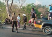 Polsek Madapangga Evakuasi Korban Meninggal Dunia Akibat Kecelakaan Lalulintas Ganda di Desa Madawau