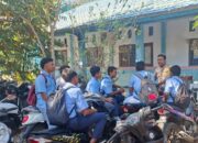 “Membentuk Karakter dan Disiplin” Melalui Program Police go to school, BKTM Polsubsektor Palibelo Sambangi SMKN 10 Bima