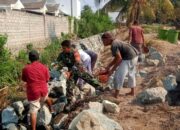 Bangun Pondasi Bersama, Babinsa Pererat Kemanunggalan TNI dan Rakyat